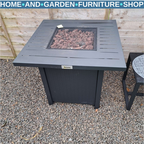 Rattan style gas fire - rattan, pit